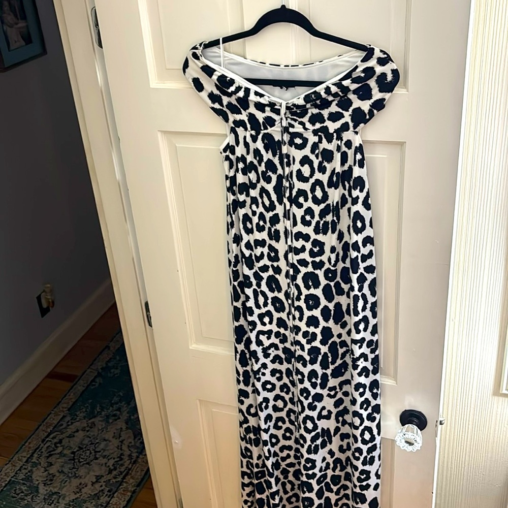 Express full length maxi dress size M black & white leopard print